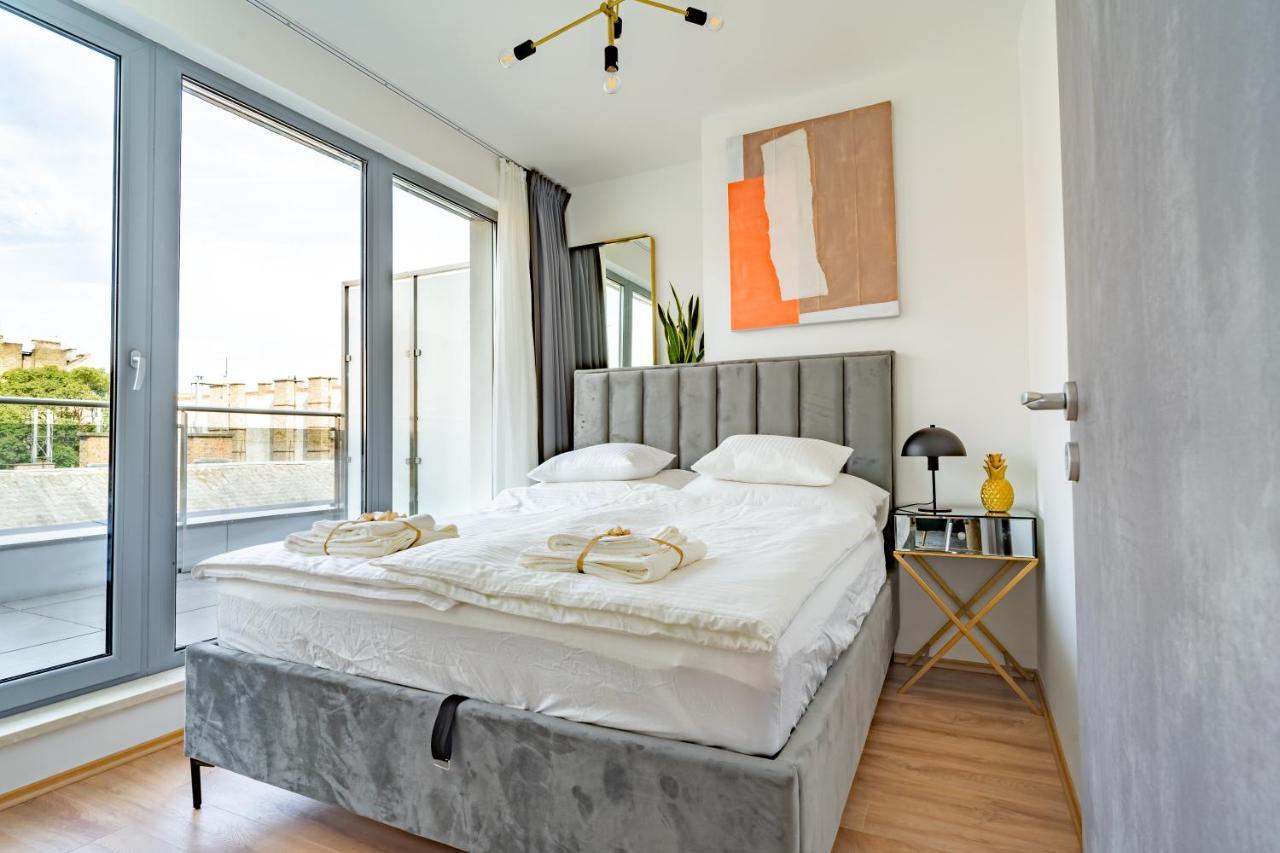 Central Apartment Budapest ~ Roof Terrace/Ac/Indoor Parking Eksteriør bilde
